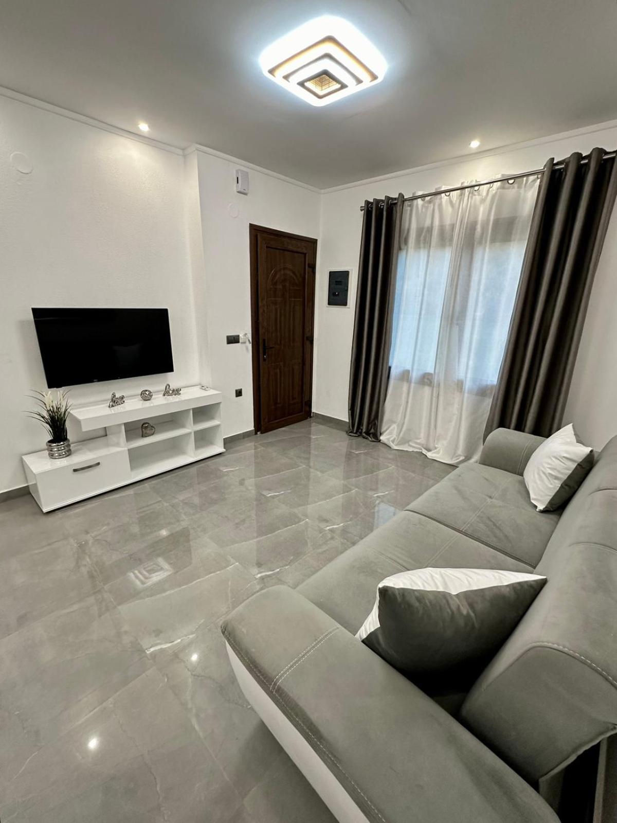 Elisabeth Luxury * Vourvourou
